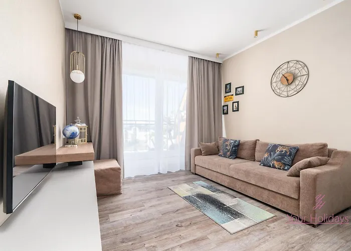 Апартаменты Your Holidays Bel Mare Aqua E504 *